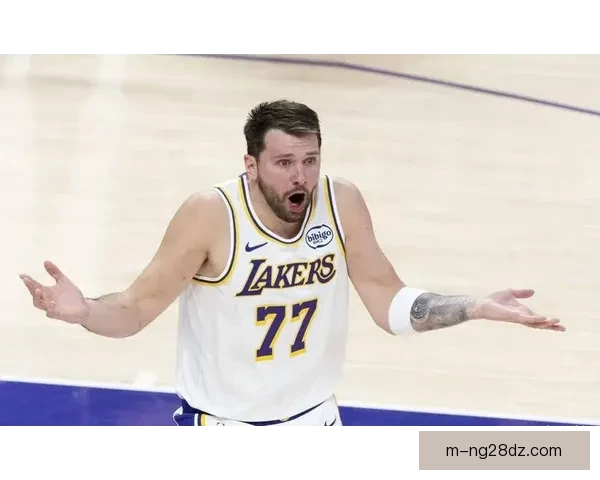 东契奇唇语曝光传球内幕真相了